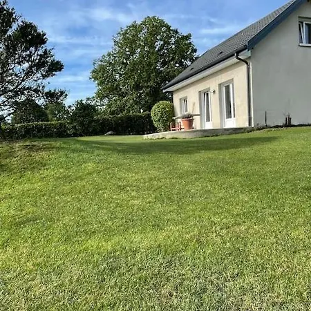 Le3chenes Holiday home Remoncourt