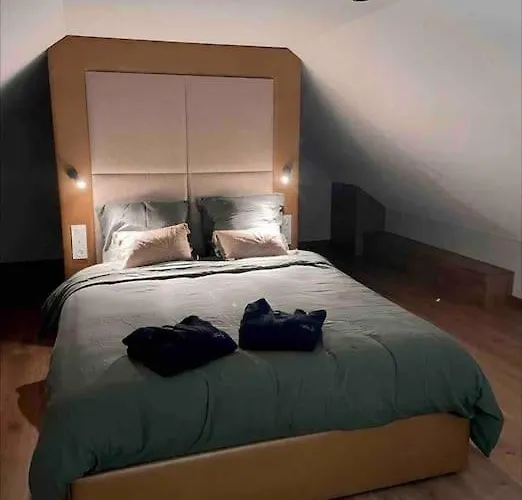 Le3chenes Remoncourt